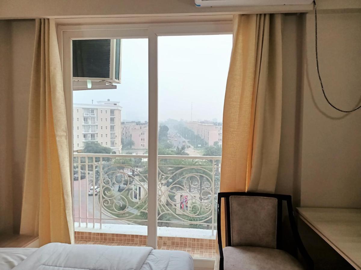 Vrindavan Inn Eksteriør billede