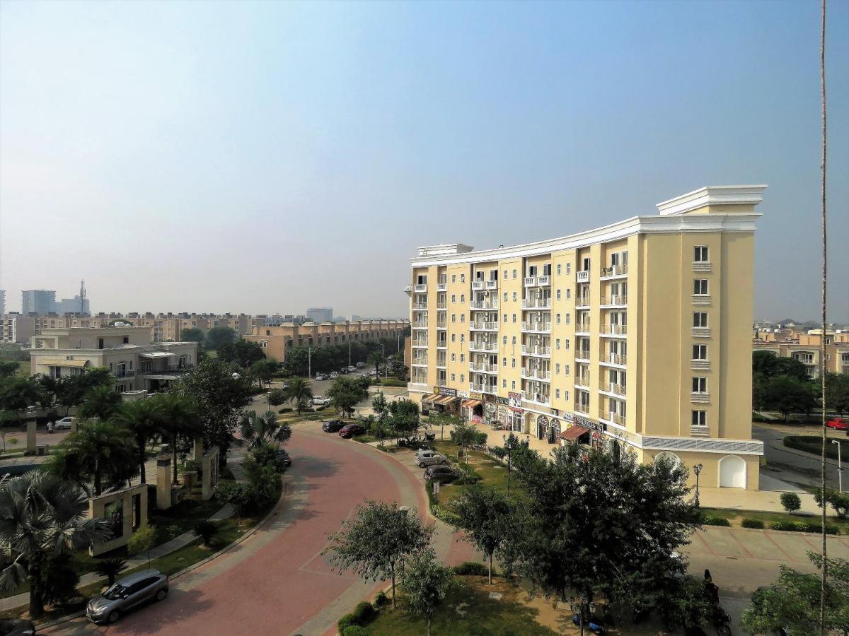 Vrindavan Inn Eksteriør billede