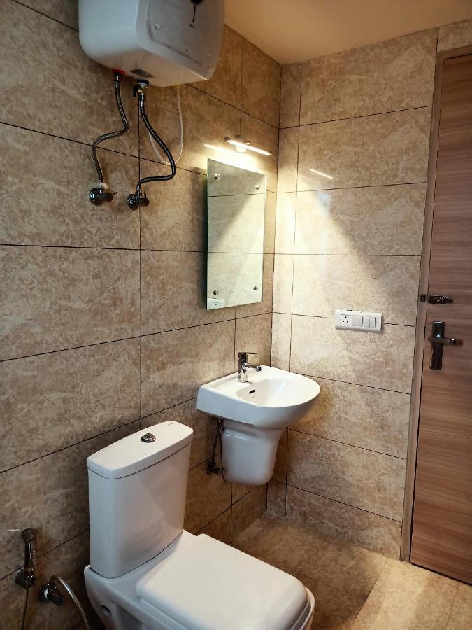 Vrindavan Inn Eksteriør billede